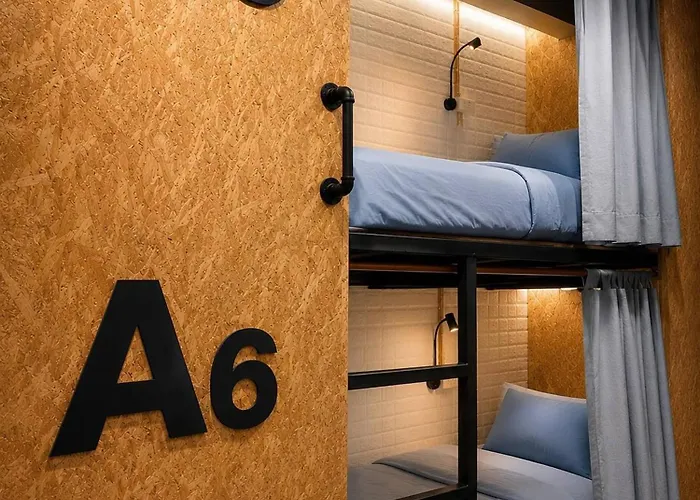 Cozy Bb Retreat In Noi With Modern Comforts 게스트하우스